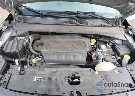 2022 Jeep Compass Limited 4X4 из США, поврежденный, VIN 3C4NJDCB9NT128366